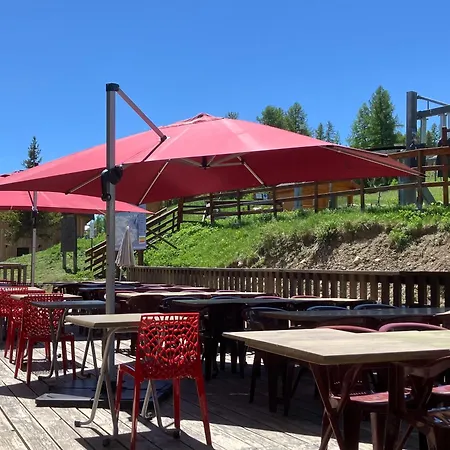 Hotel Sainte Anne La Condamine-Chatelard