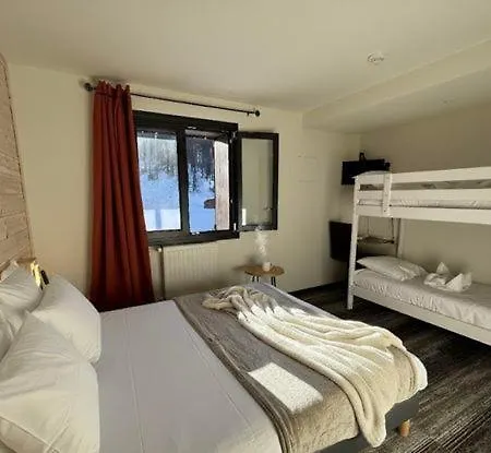 Sainte-anne 3*