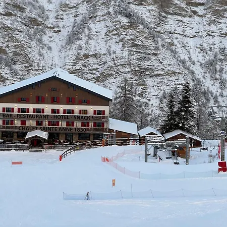 Sainte-anne 3*